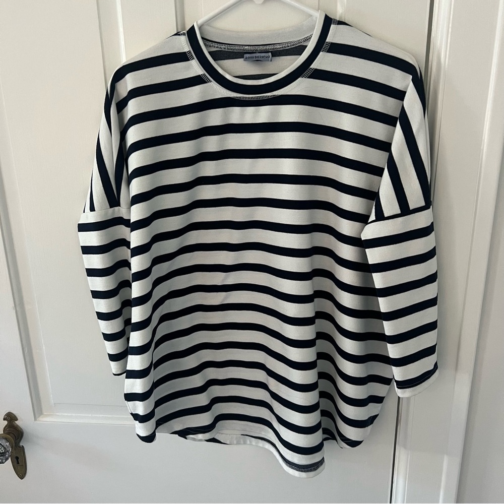 Tuckernuck one size striped pullover